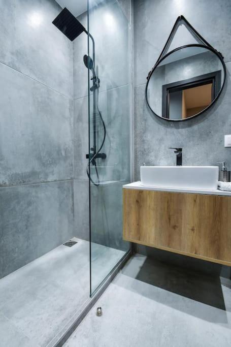 Ophelia Luxurious Suite #Tifhelexpo Szaloniki Kültér fotó